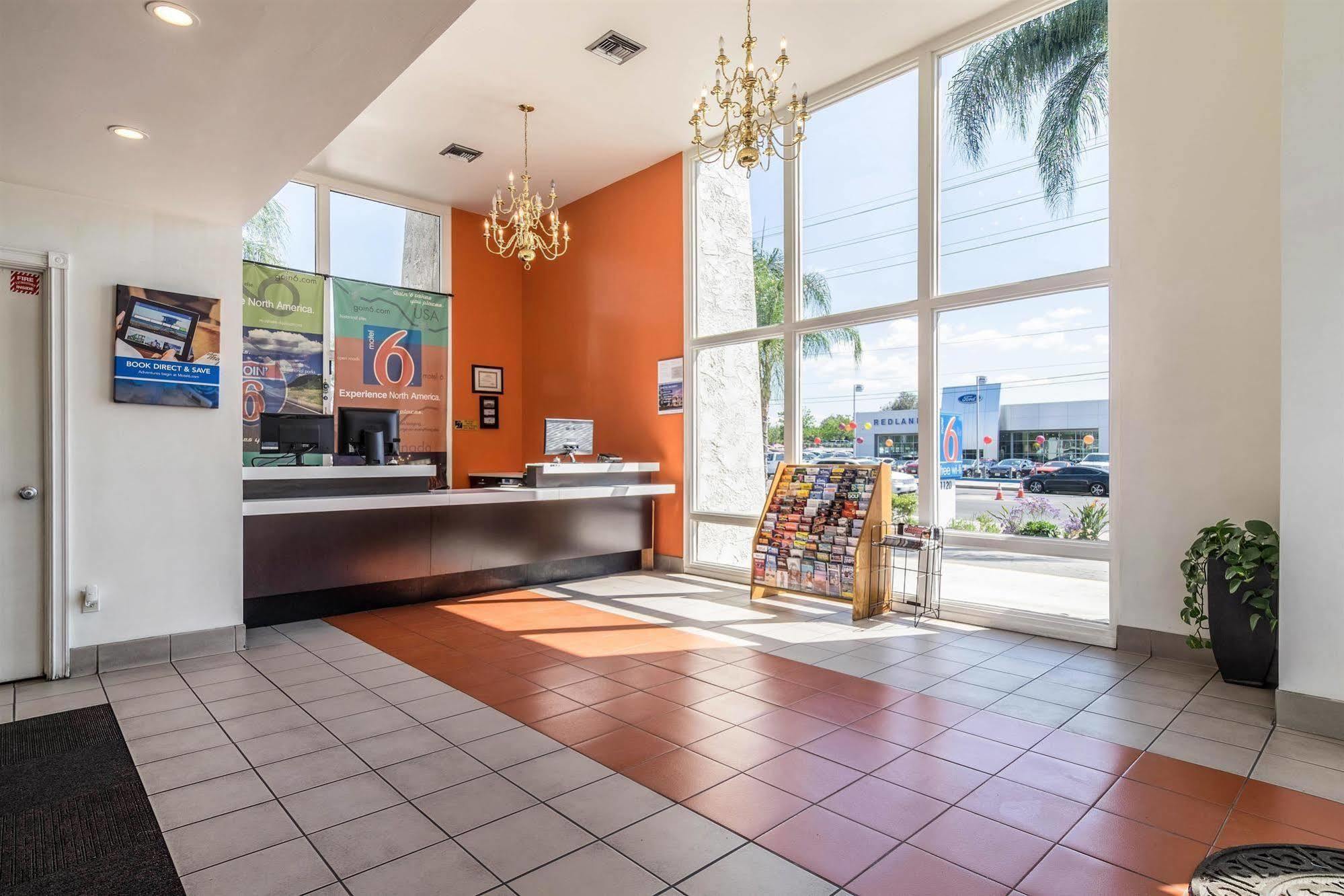 Motel 6-Redlands, Ca ภายนอก รูปภาพ