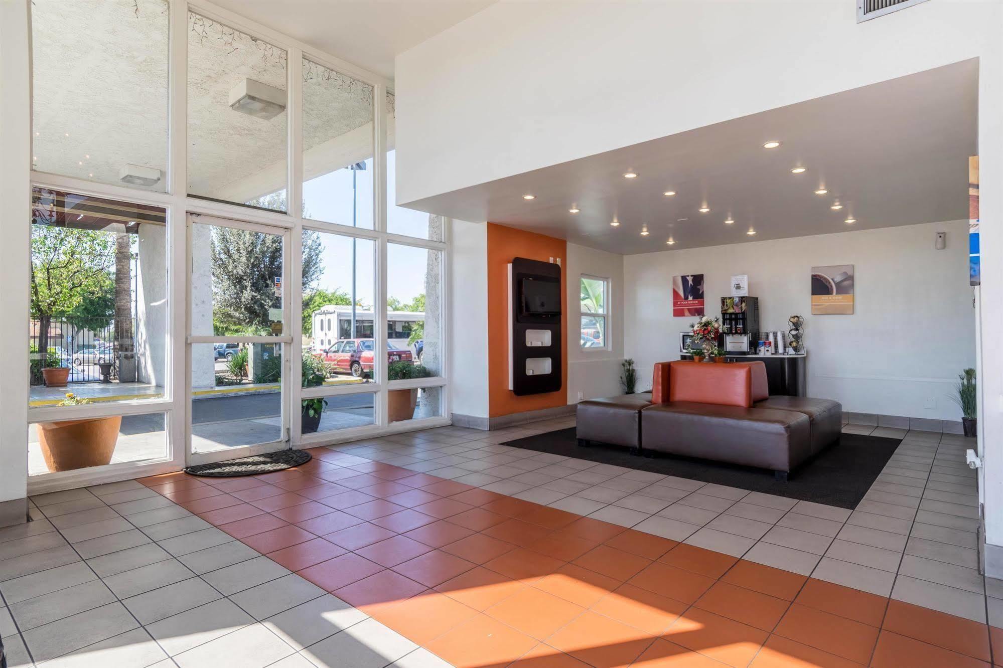 Motel 6-Redlands, Ca ภายนอก รูปภาพ